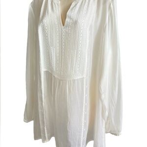 🍯 J. Jill Embroidered Tunic Top